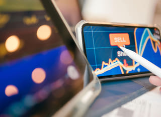 Operador de varios mercados que estudia alternativas de forex, Ethereum y Bitcoin